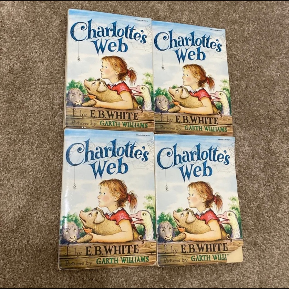 4 Charlotte's Web Story Books
